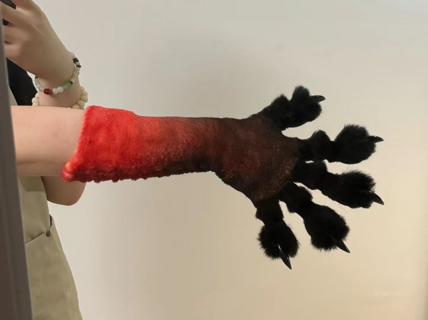 Black and red sleeves, two-tone color-blocked paws furry fursuit