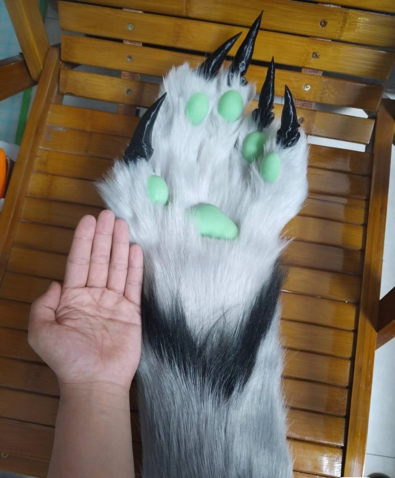 Hyper-Realistic Gray Super Giant Paws furry fursuit